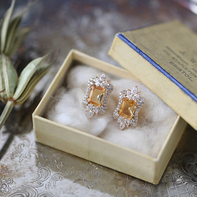 Natural Crystal And Gemstone Fine Charms For Positive Energy_voghion.com