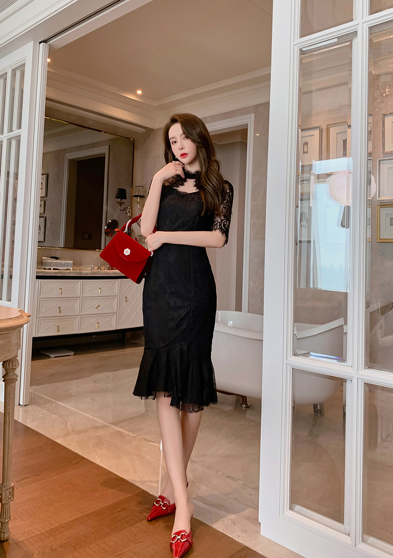 Chic Black Lace Dress