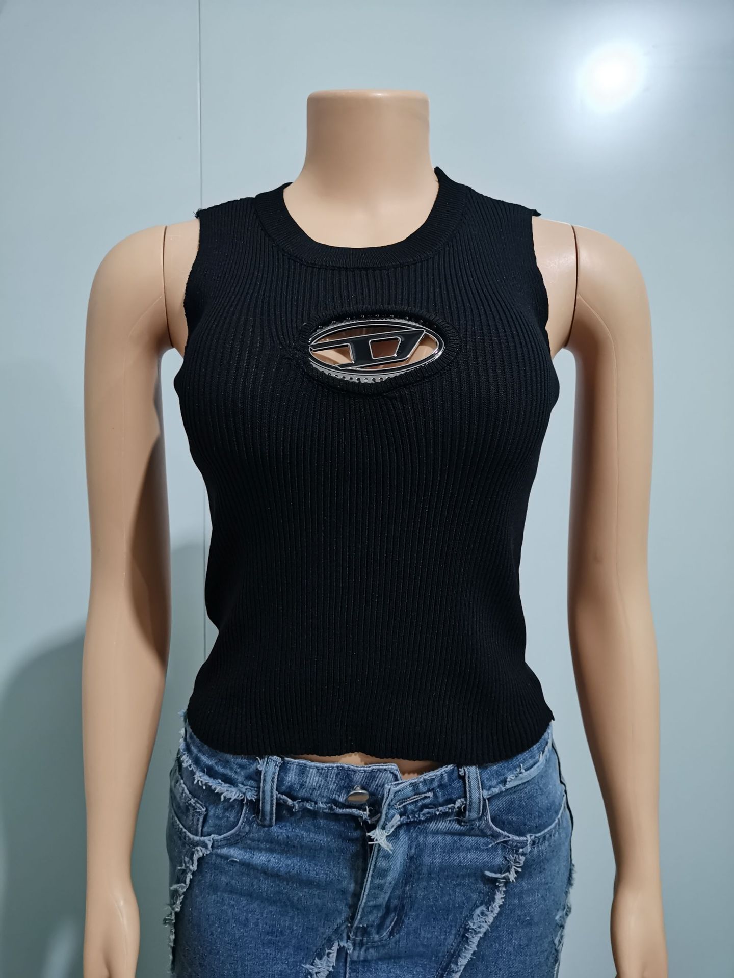 Ensemble de vêtements polyvalent printemps-été : gilet moulant et sexy pour femme_voghion.com