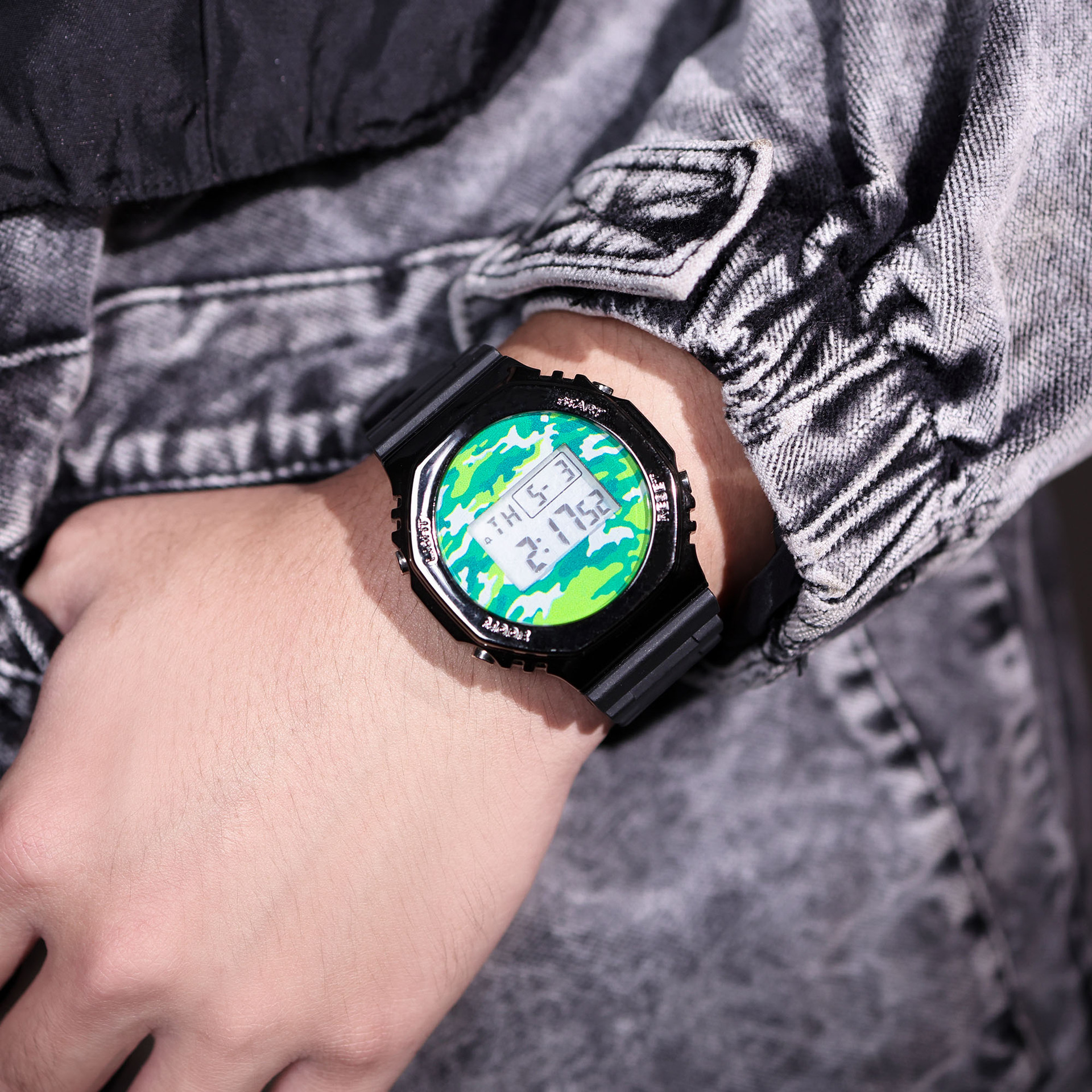 INS moda camuflaje reloj electrónico Amazon popular reloj de hombre al aire libre reloj deportivo multifuncional personalizado
