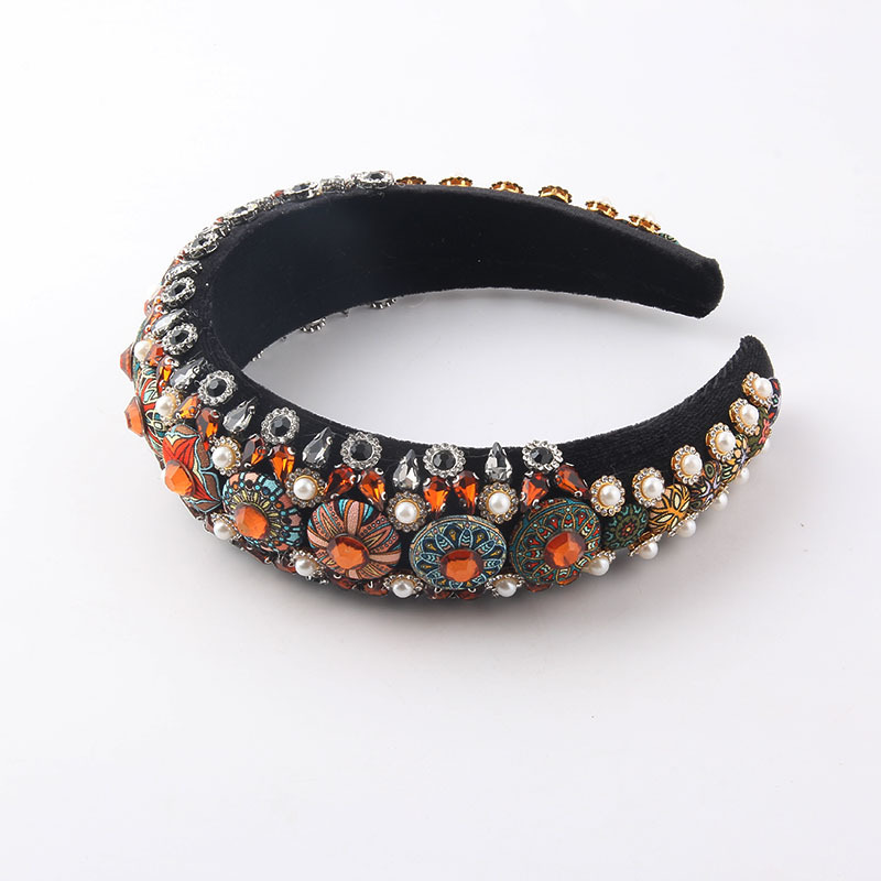 New European And American Style Fashion Cross-border Diamond-embedded Baroque Horse Eye Sponge Headband Ladies Party Gorgeous Personalized Hair Accessories display picture 4