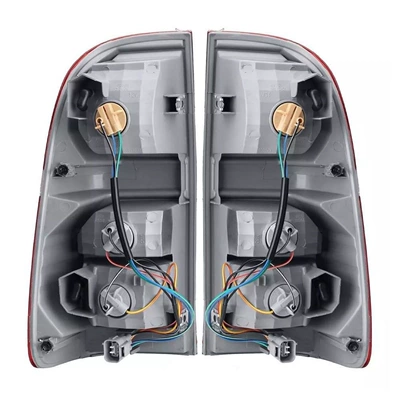 Suitable for Toyota pickup Tail light