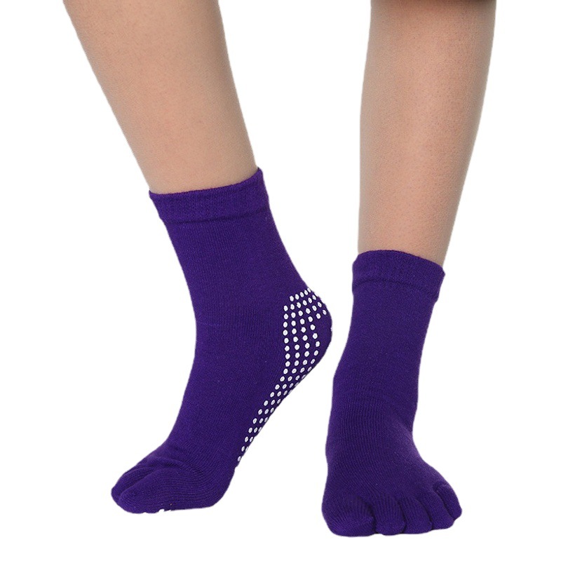 Calcetines de Yoga de cinco dedos calcetines de algodón para mujer Calcetines antideslizantes calcetines deportivos profesionales de interior calcetines de mujer de yoga ventas directas de fábrica