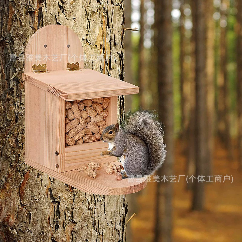 Новая деревянная кормушка для белок, подвесной домик для белок на открытом воздухе, кормушка для кукурузы, семян дыни, арахиса, кормушка для дерева