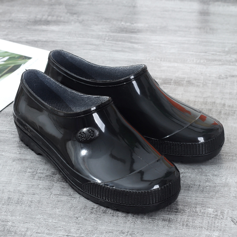 568 black