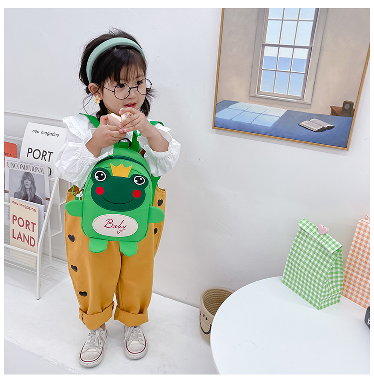 Kindergarten schoolbag for children, boys and girls, 1-3-5 years old, anti-wandering rope, cute frog, double-shoulder baby small backpack undefined