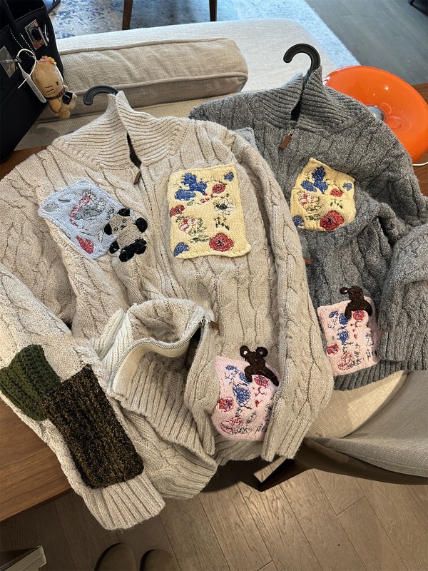 重工刺绣贴布翻领麻花毛衣外套女秋冬新款宽松复古拉链针织开衫厚|undefined