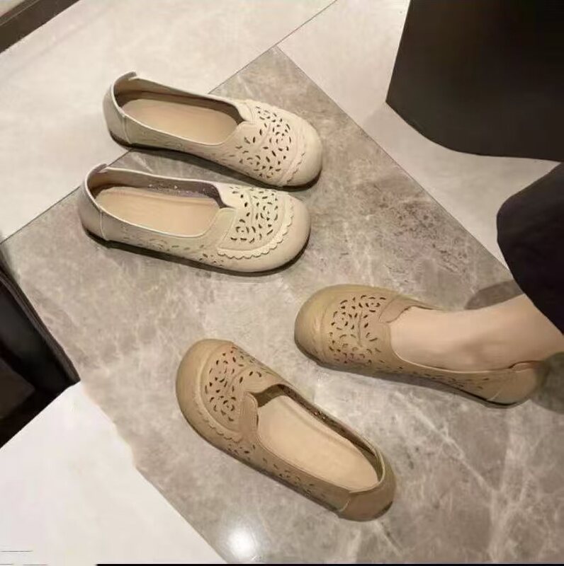 Soft Sole Women's Shoes 2026 Summer New Style Sandals Flat Hollow Out Shoes Comfortable Women's Shoes