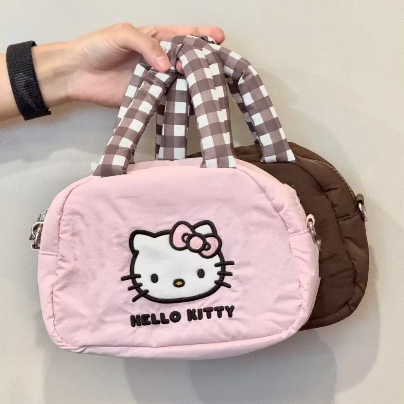 可爱凯蒂猫羽绒手提包少女心休闲百搭斜挎包便携高颜值卡通手拎包