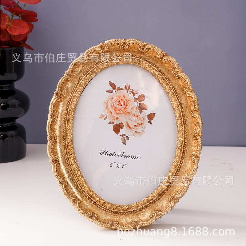 Retro 7 inch gold lace retro photo frame table home decoration resin decoration oval photo carving creativity