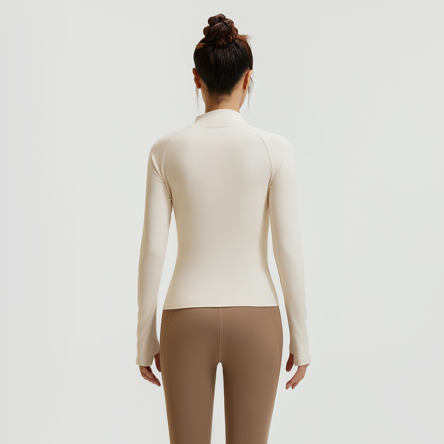 Juyi Tang Peach Color Combinado Tres Piezas Desnudo Yoga Set Running Belt Fitness Set