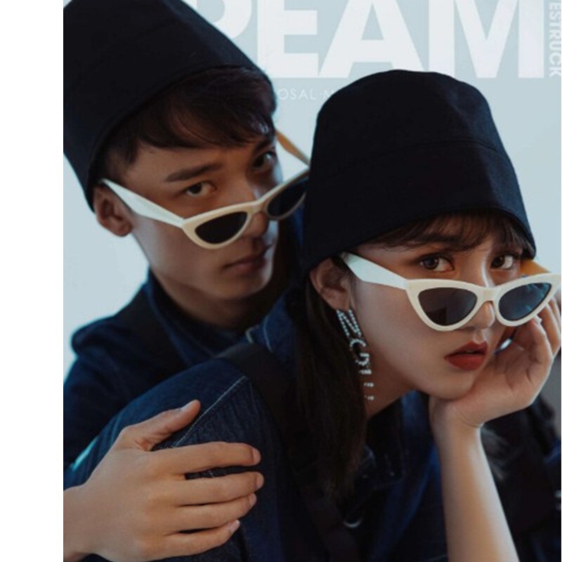 Creative Street Photography Wedding Photo White Edge Triangle Sunglasses Studio Photography Travel Photography Sunglasses White Glasses Props