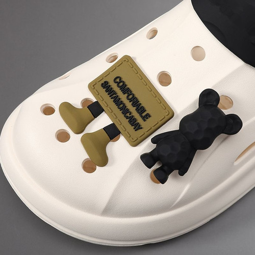 Men's Summer Outdoor Wear Cartoon Trendy Home Use Couple Anti-Slip Hole Sandals with Heel Covers for Women Students
