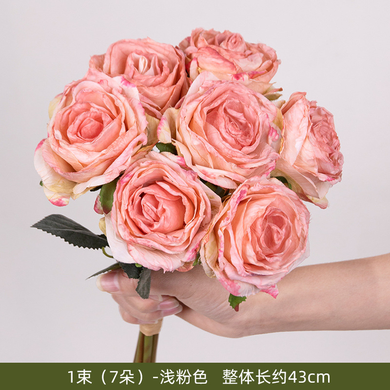 Rosas de seda de imitación de flores de lichia rosa mano ramo de flores decoración interior europea flores falsas