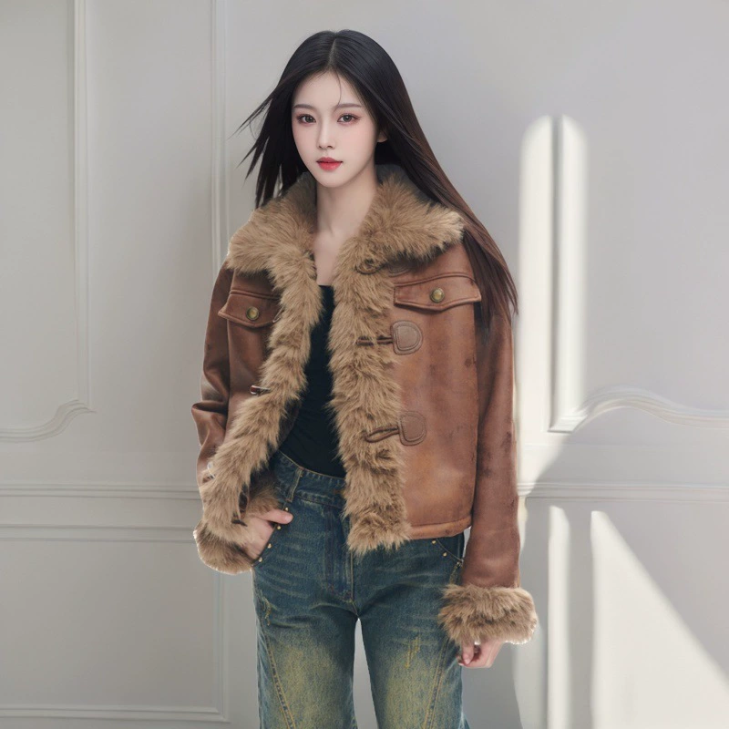 Новинка 2025 года, зимняя стильная короткая меховая куртка из искусственного лисьего меха, элегантная универсальная меховая универсальная модная теплая повседневная куртка