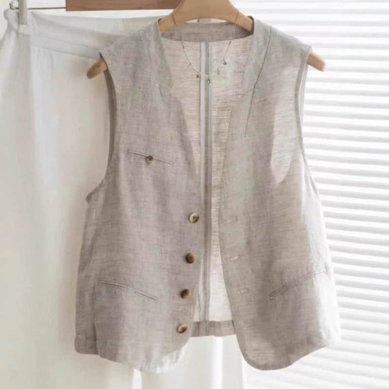 French-style linen sleeveless vest jacket for women, summer high-end loose fit, layered V-neck cotton-linen vest top French-style linen sleeveless vest jacket for women, summer high-end loose fit, layered V-neck cotton-linen vest top