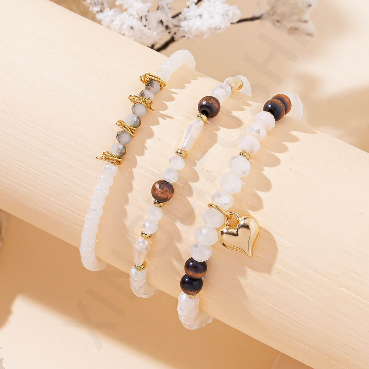 Fashion Round Heart Shape Artificial Crystal Beaded Bracelets 1 Piece