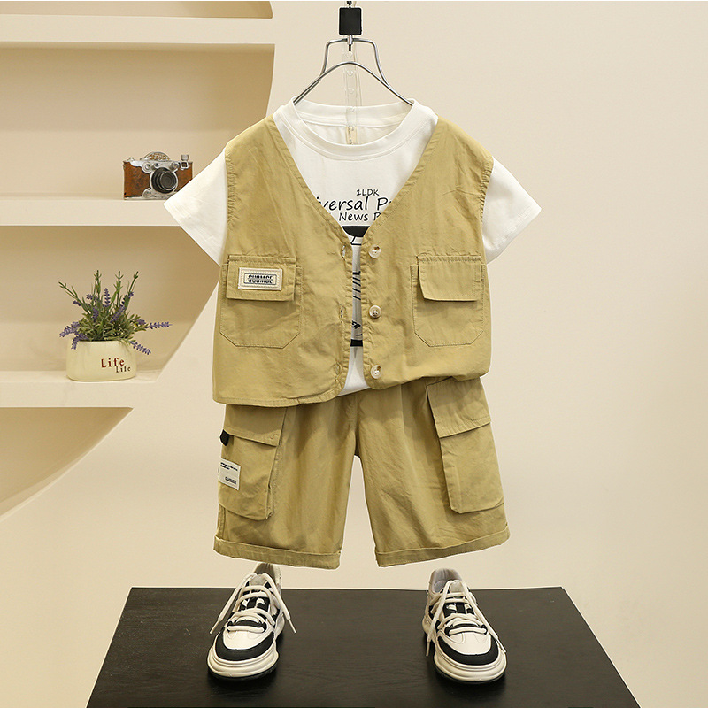 7117 traje de camisa para niños 2025 verano nuevo estilo de moda bebé camisa de manga corta verano para niños traje de tres piezas de moda