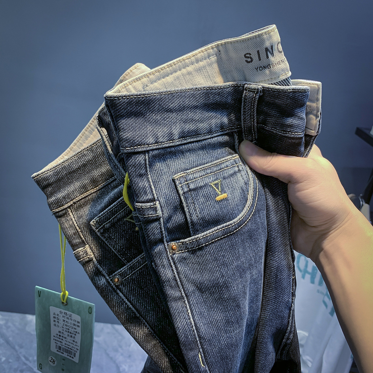 Jeans élastiques de marque de mode européenne pour les nouveaux styles de printemps et d'automne, pantalons polyvalents slim fit haut de gamme pour hommes_voghion.com