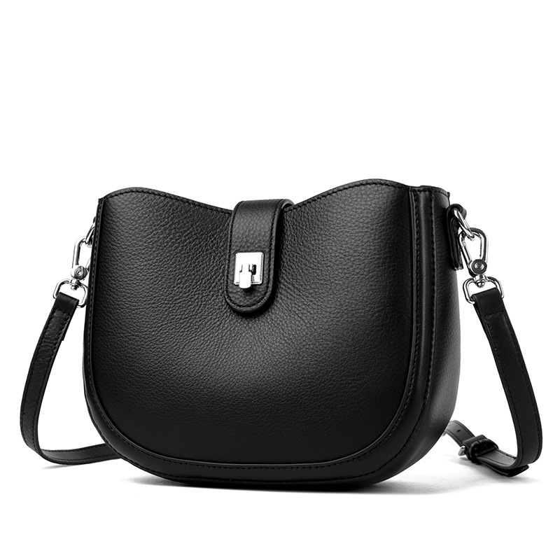 Suministro transfronterizo de bolsos de cuero, alforjas, bolsos de axila de mensajero multiusos de un solo hombro de piel de vaca de nueva capa de verano 2025