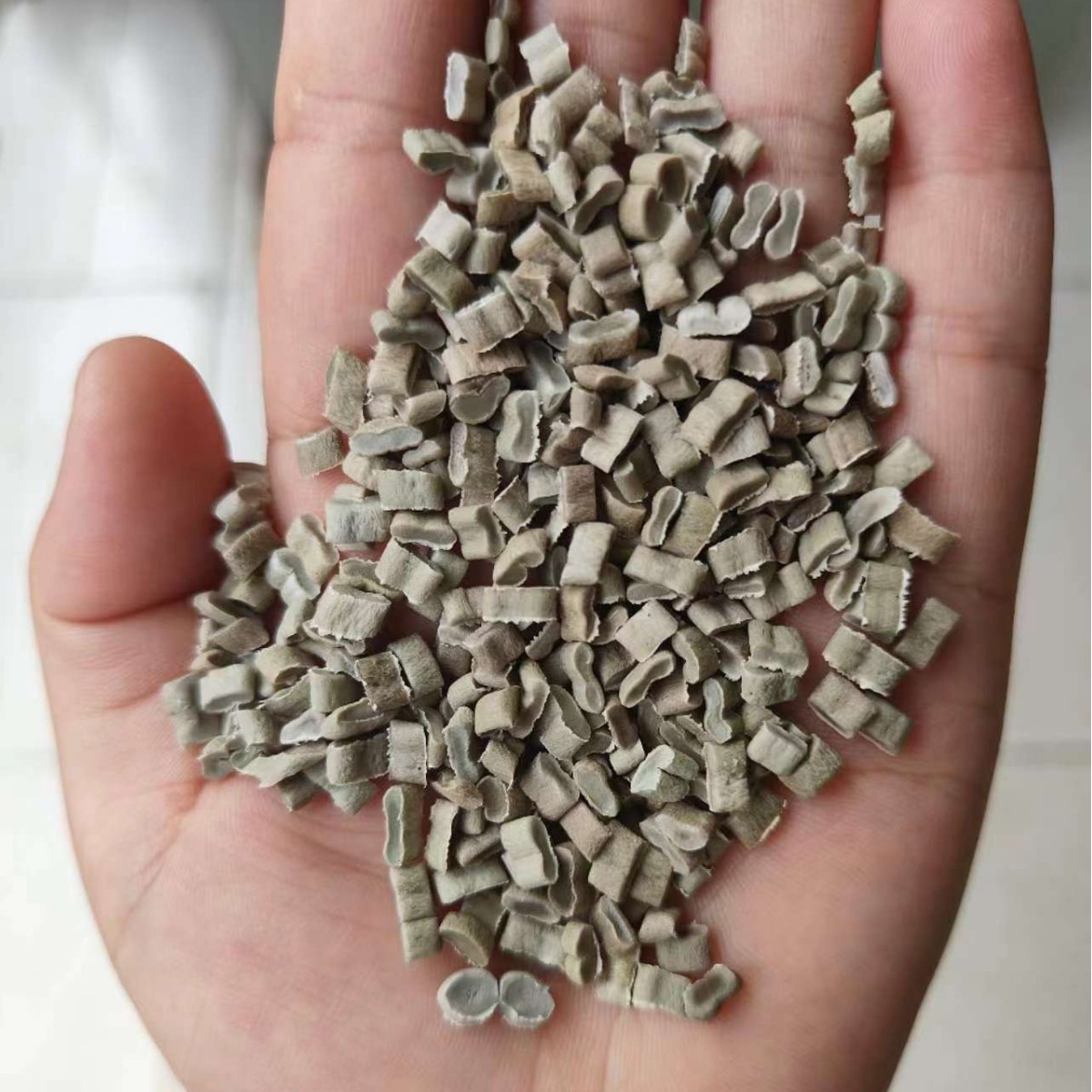 【广东工厂】HDPE颗粒 高密度聚乙烯 低压胶纸膜颗粒 纯PO膜造粒