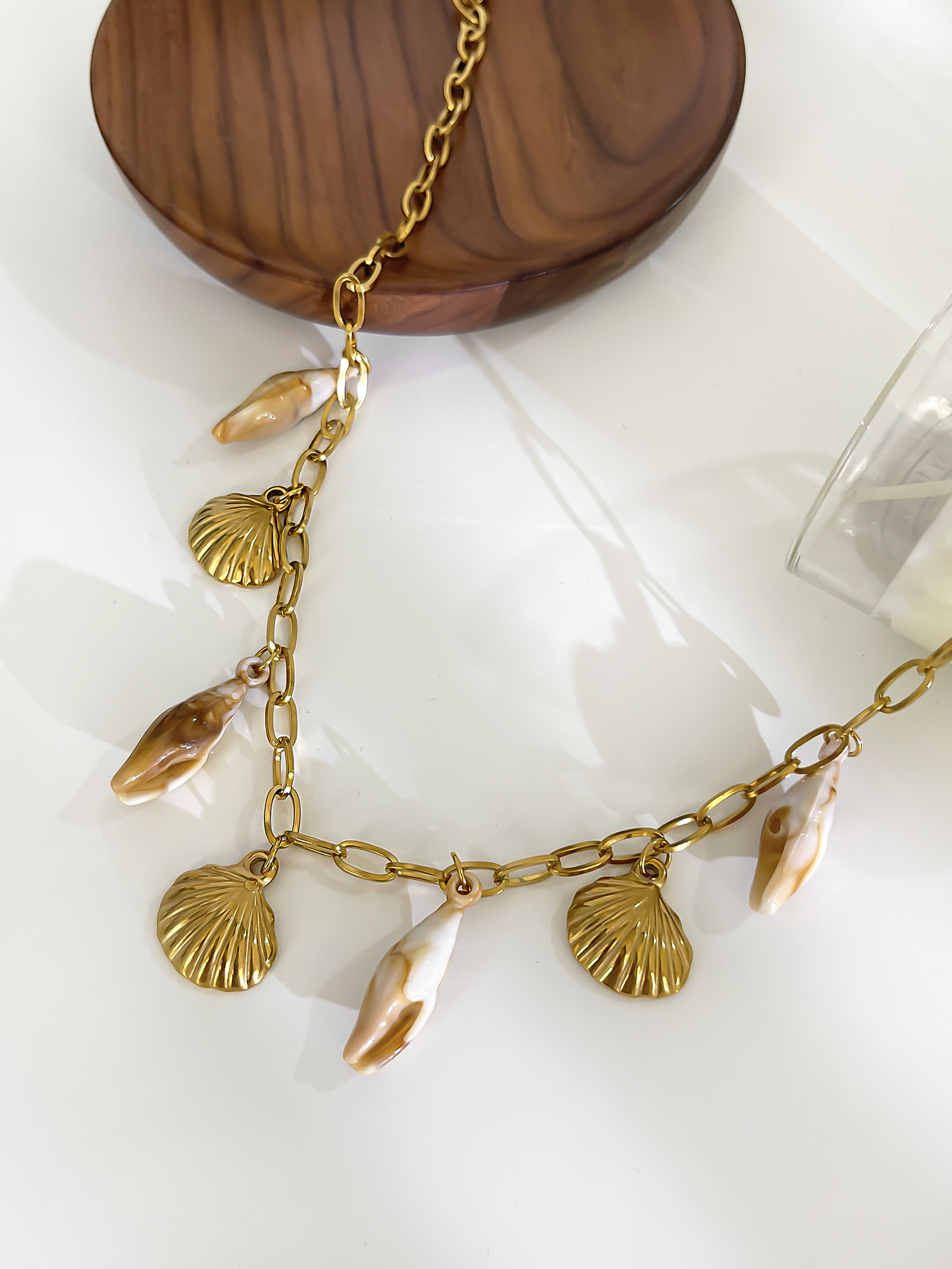 Women's Gender 316L Stainless Steel Vacuum Plating Shell Geometric Ocean Conch Waterproof Non Tarnish Surgical Steel Exaggerated Cable Chain Charms Necklace For Women's