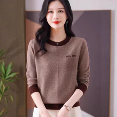 中年妈妈打底衫女圆领拼色毛衣秋冬2025新款洋气内搭加厚针织上衣