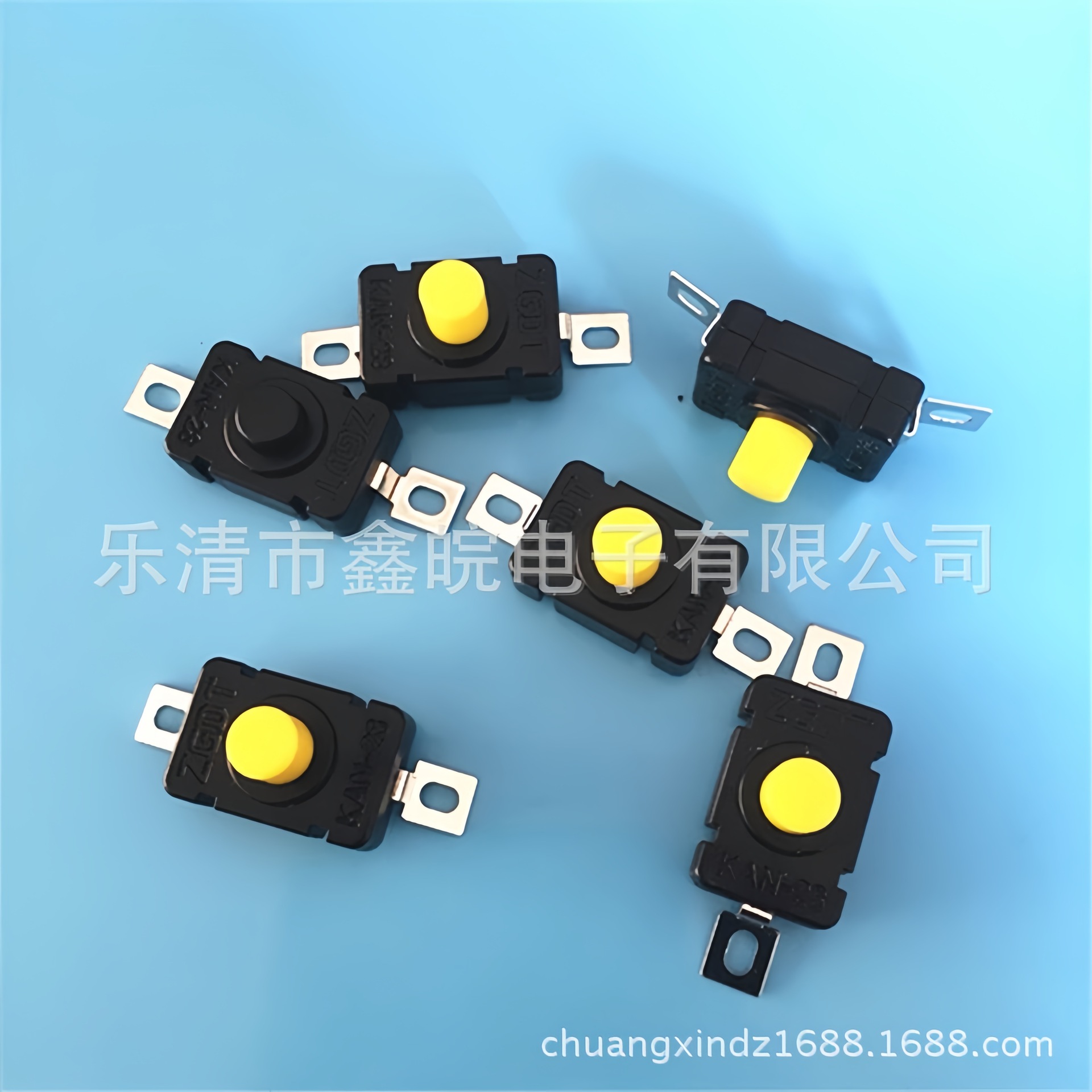 供应小型按钮高品质自锁 无锁按键开关 KAN-28贴片式开关按钮开关