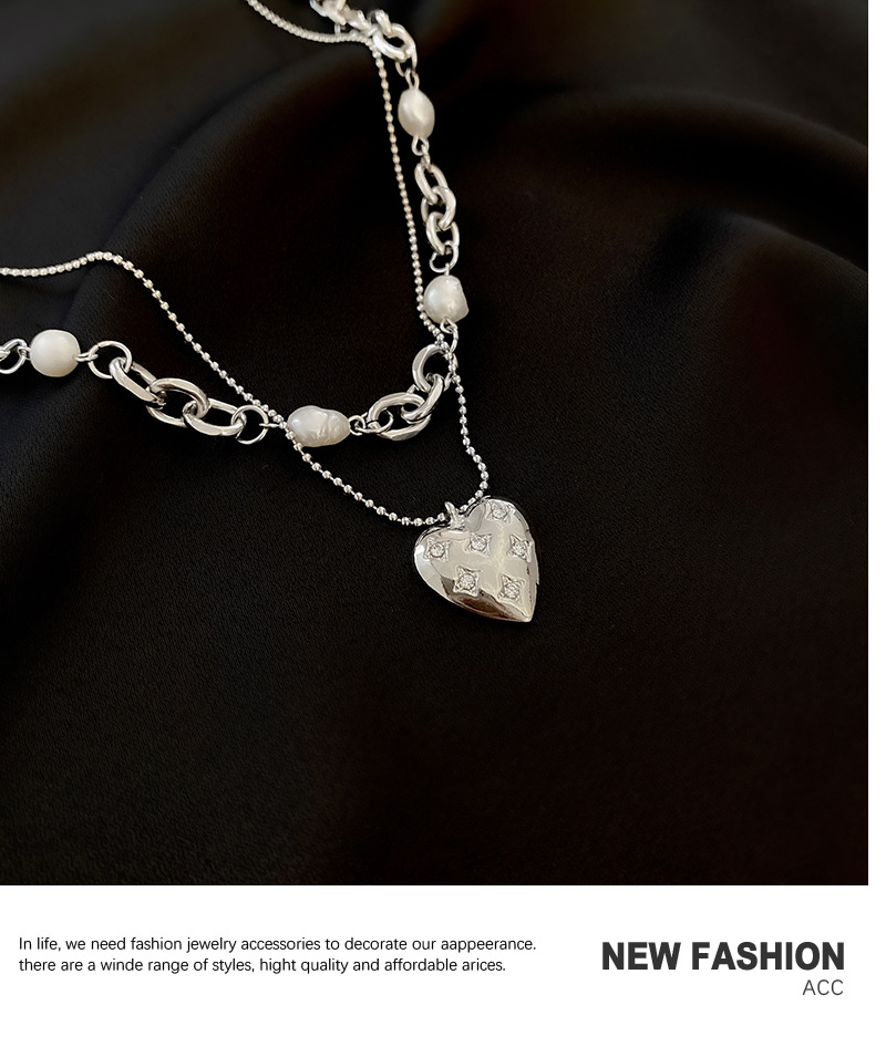 Fashion Heart Titanium Steel Necklace Hip Hop Double Pearl Pendant Clavicle Chain display picture 2