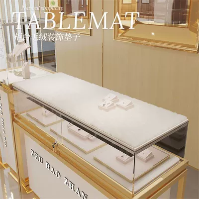 Blanket with a High-End Feel, Plush: Car Carpet