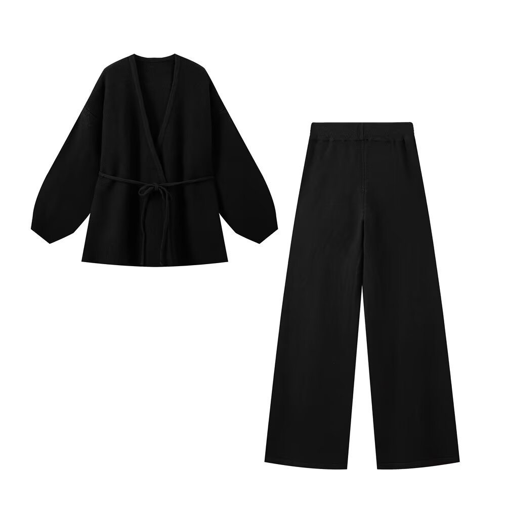 Universal fashionable classic knitted set