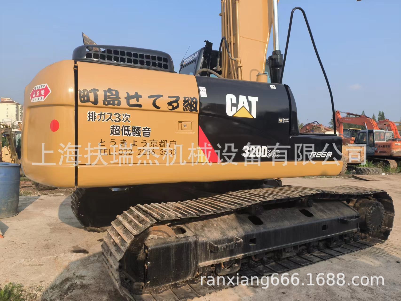 二手卡特320D2GC挖机  卡特挖掘机