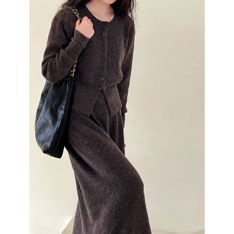 (2개) 모조 캐시미어 디자인 센스 작은 향기로운 스타일 니트 가을과 겨울 새로운 프랑스 스타일 사교계 스타일 차 착용 투피스 세트