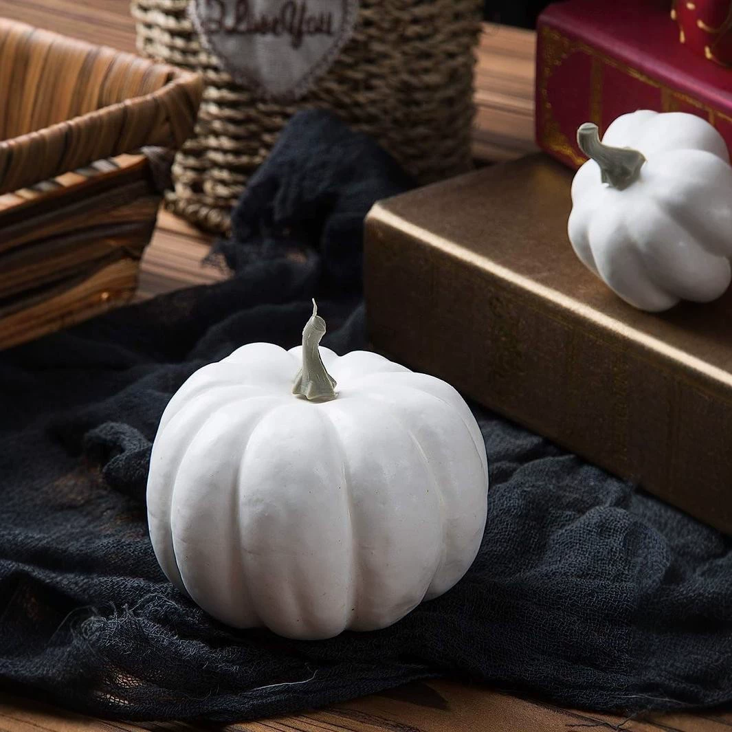 Cross-border e-commerce hot-selling Christmas pumpkin imitation white pumpkin plastic fake pumpkin Halloween mall scene decoration