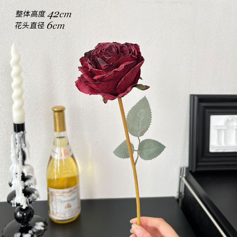 红色复古烤焦玫瑰1枝