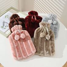 时尚新款毛球热水袋条纹毛绒防爆注水家用便携暖手宝加厚新中式