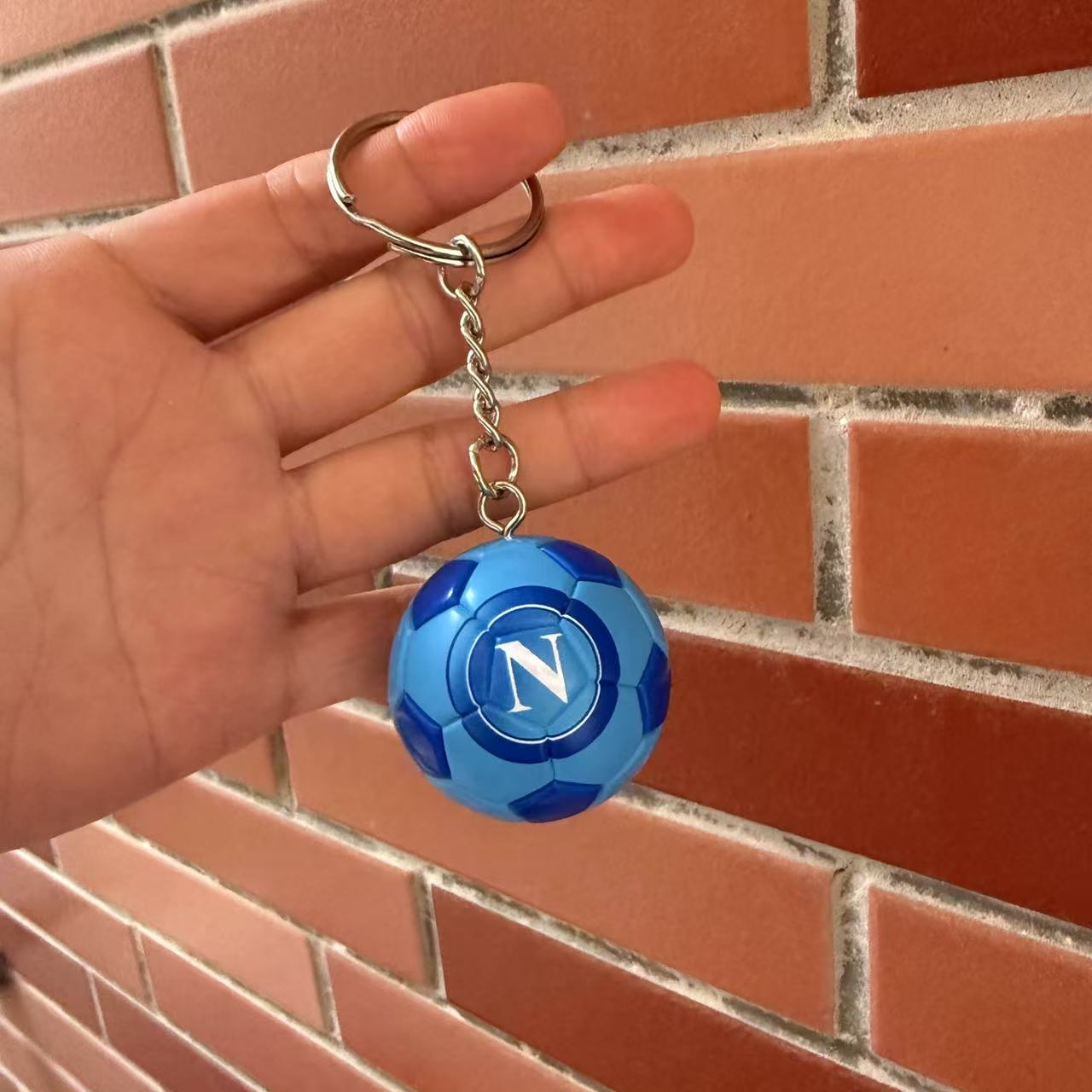 Mini pequeño colgante de fútbol llavero colgante Real Madrid Copa del Mundo regalo de cumpleaños para fanáticos varones