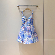 蓝粉花卉吊带连衣裙女 2026早春 新款收腰显瘦气质短款约会小礼服