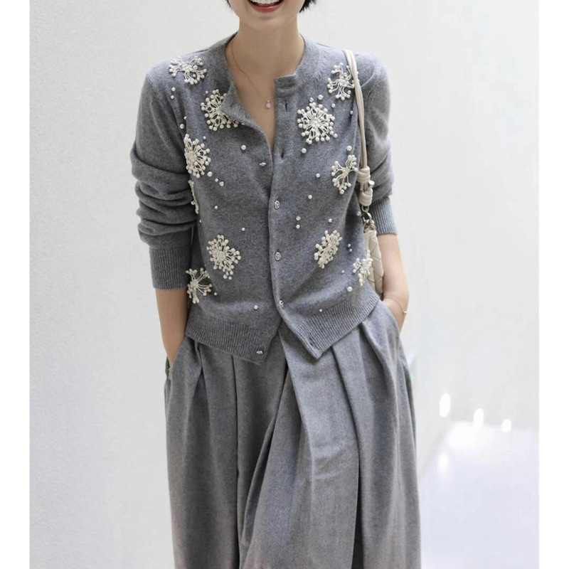in stock Hubei Style Round Neck Handmade Three-dimensional Flower Thick Light Dress Grey Knitted Sweater Cardigan Women's Autumn and Winter