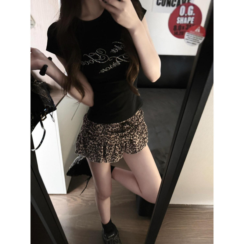 甜辣风小众烫钻短袖T恤套装女夏季辣妹豹纹半身裙修身显瘦上衣ins|undefined
