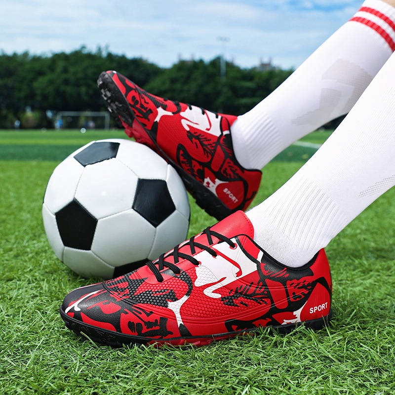 ショートスパイクトレーニングサッカーシューズロートップレザーブロークンスパイクサッカースニーカーロートップユースシューズ大きいサイズクロスボーダー|undefined