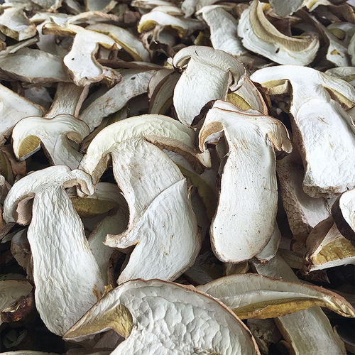 Boletus, Yunnan specialty, delicious Boletus washed tablets, raw materials, dry goods, direct supply from the origin, wholesale, drop shipping
