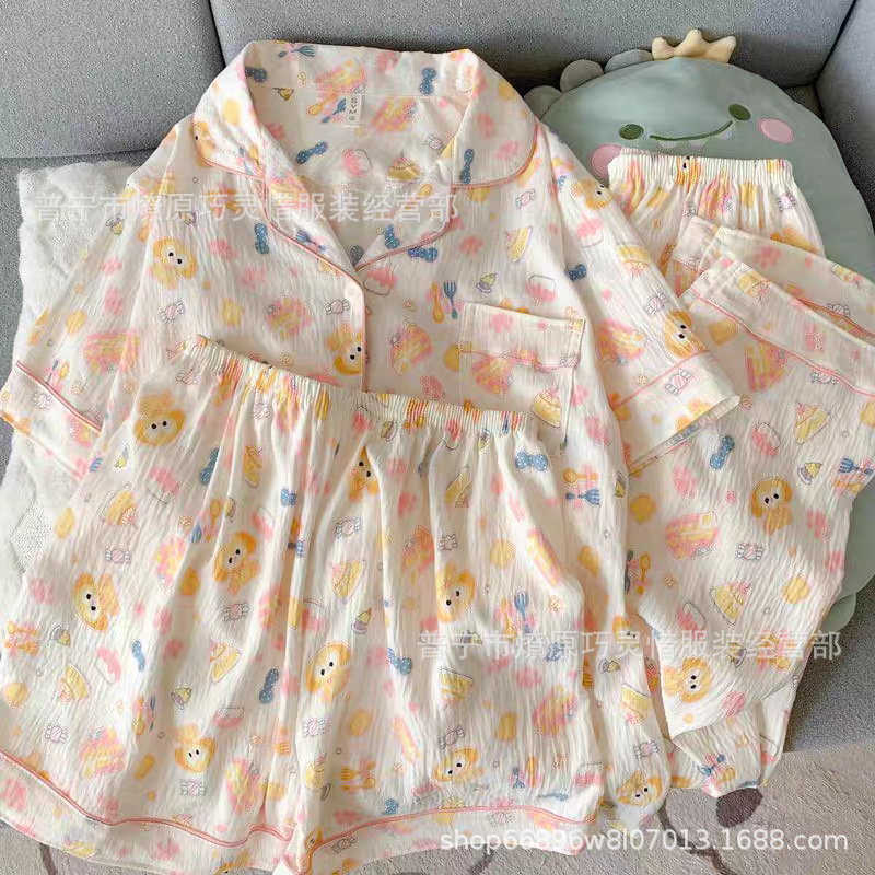 Hermosos pijamas de tela de rabu mujeres primavera y otoño verano nubes de algodón dulce mangas cortas pantalones cortos de tres piezas ropa para el hogar