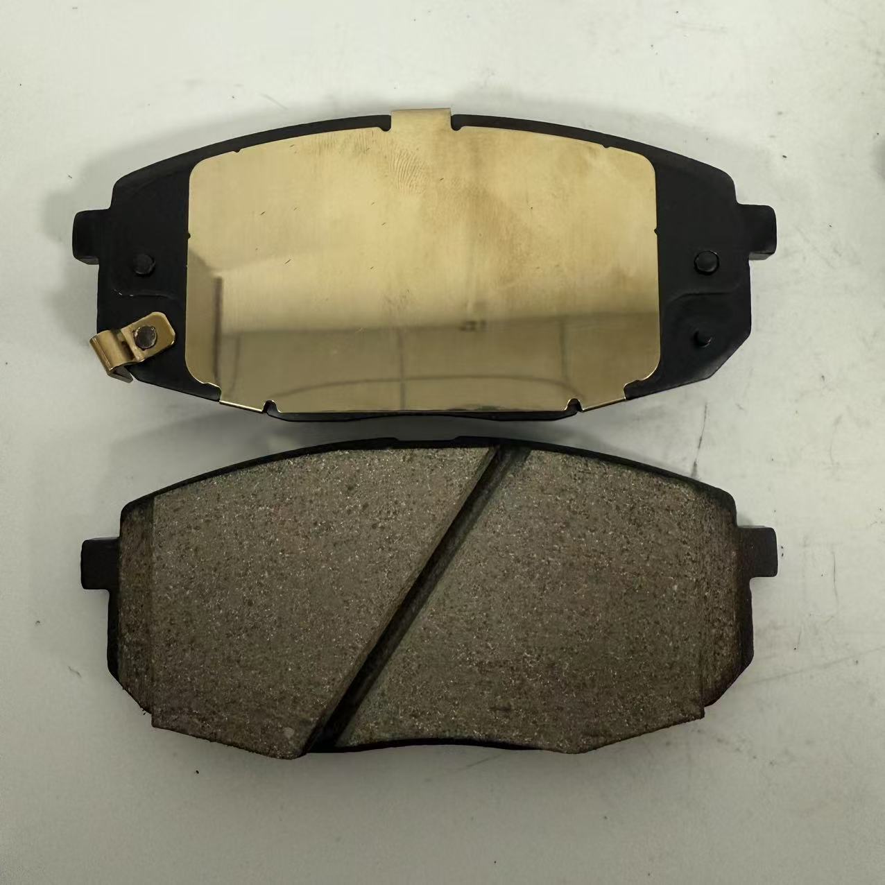 58101M6A00 wholesale high quality ceramic brake pads for Hyundai Kia models original quality
