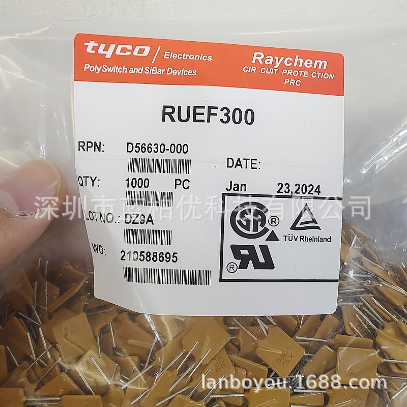 RUEF300 丝印 UF300 电压30V 电流3A 直插件PPTC可自恢复保险丝管
