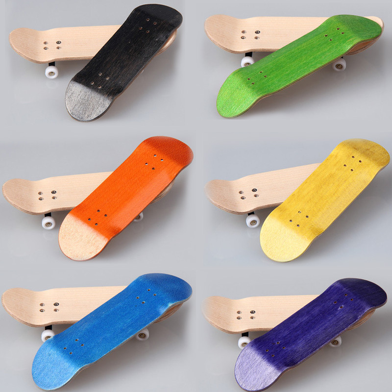 DIY Maple Mini Four Wheel Finger Skateboard Desktop Children's Toy Thumb Skateboard Birthday Gift Creative Black