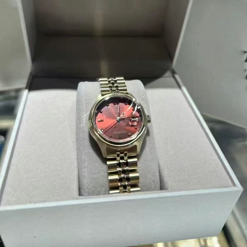 卸売西太后女性腕時計ピンクプレート腕時計女性アイスブレイクブルー腕時計ドラゴンフルーツパープルホワイトムーンライト女性腕時計|undefined