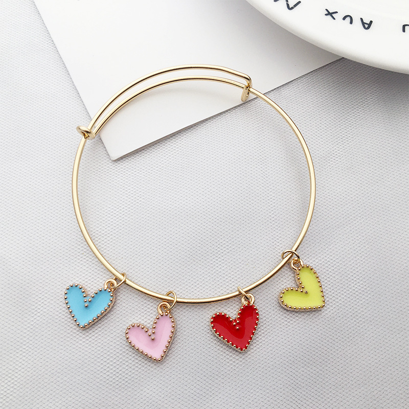 90 unids/pack aceite goteo melocotón corazón amor en forma de corazón colgante de aleación DIY joyería coreana K aleación de oro pulsera colgante