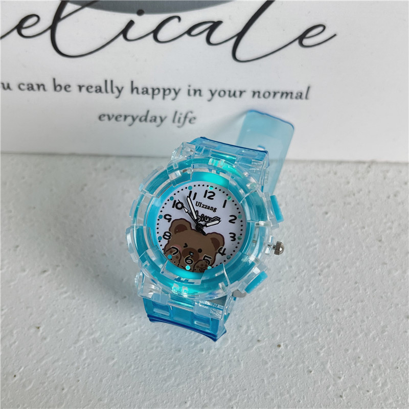 Children's Quartz Watch With Cartoon Bear Design For Students_voghion.com