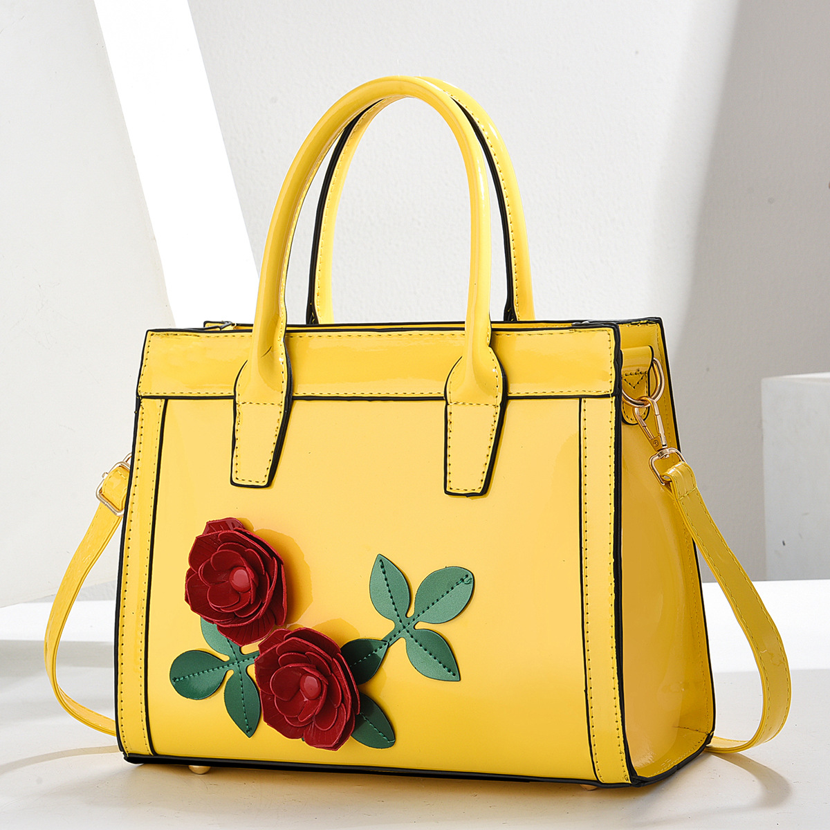 Bolso de mujer 2025 bolso nuevo estilo estilo chino bolso de hombro bolso de mujer moda todo fósforo bolso de mensajero de mano